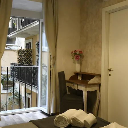 Dulcis In Pantheon Guest house