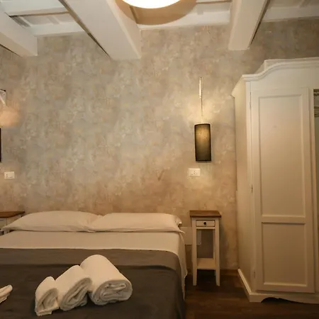 Dulcis In Pantheon Guest house 2*