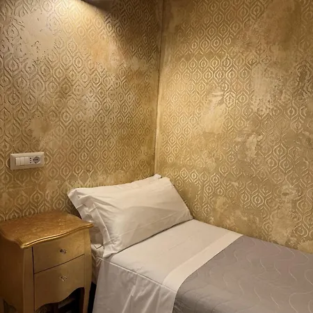 Dulcis In Pantheon Guest house